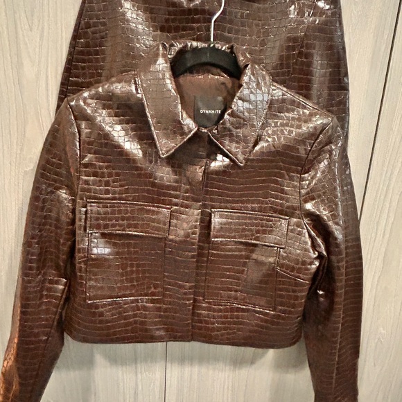 Skirt Dynamite - Picture 1 of 3